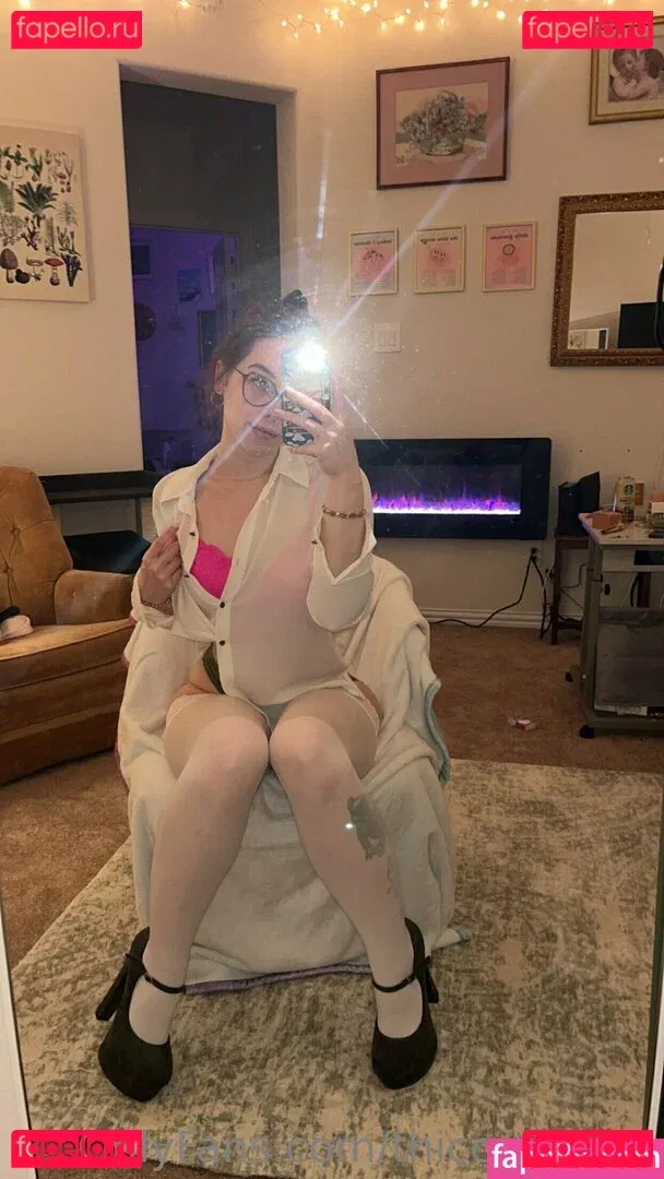 thiccameron Onlyfans Photo Gallery 