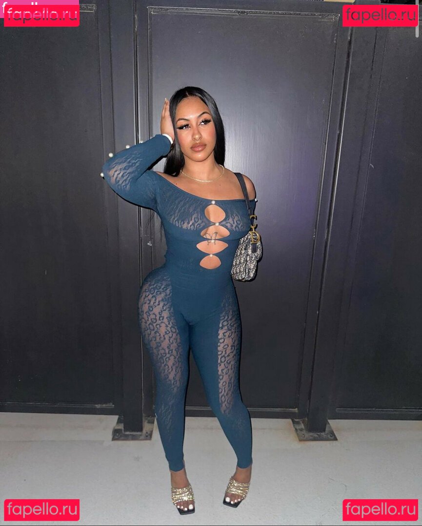 Foreignnashh / foreignashh Onlyfans Photo Gallery 