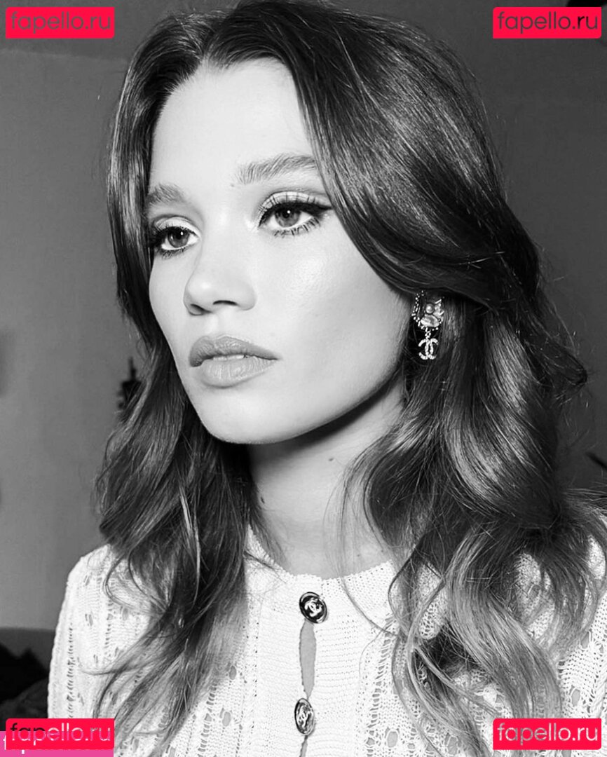 Rain Spencer / nynarain / rainsupdates Onlyfans Photo Gallery 