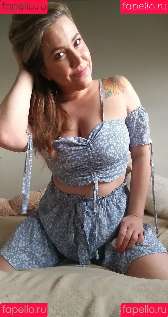 pennytrait Onlyfans Photo Gallery 