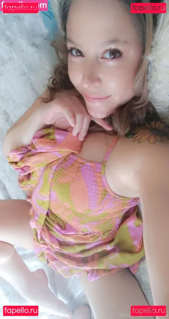 pennytrait Onlyfans Photo Gallery 
