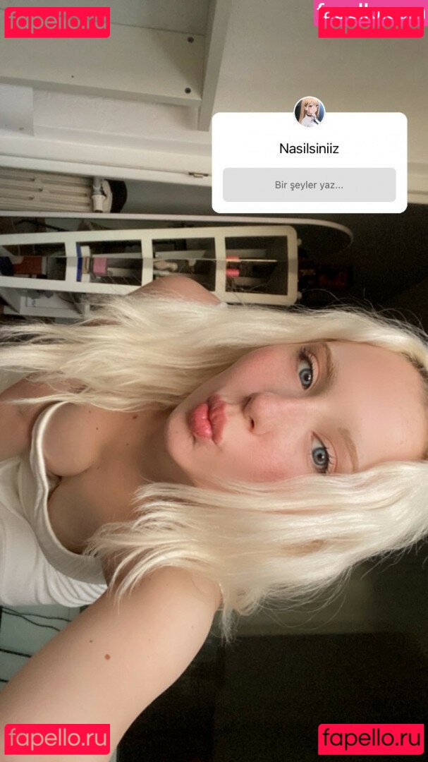 Anna / stassialovee / stassianova Onlyfans Photo Gallery 