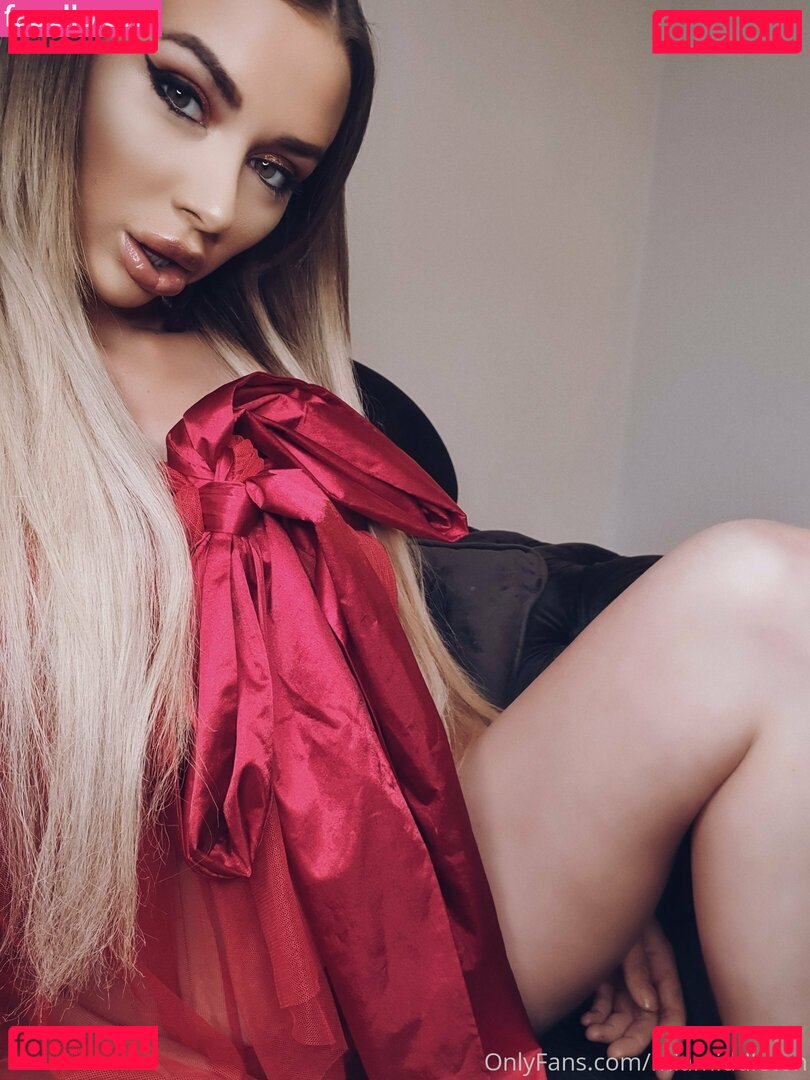 Mia Middleton / miamiddleton Onlyfans Photo Gallery 