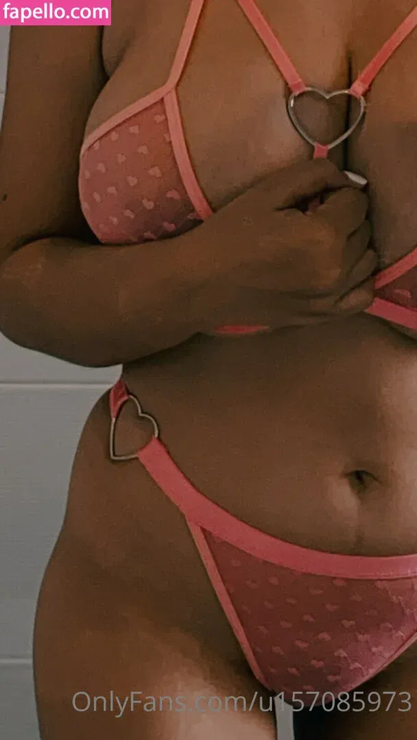 u157085973 Onlyfans Photo Gallery 