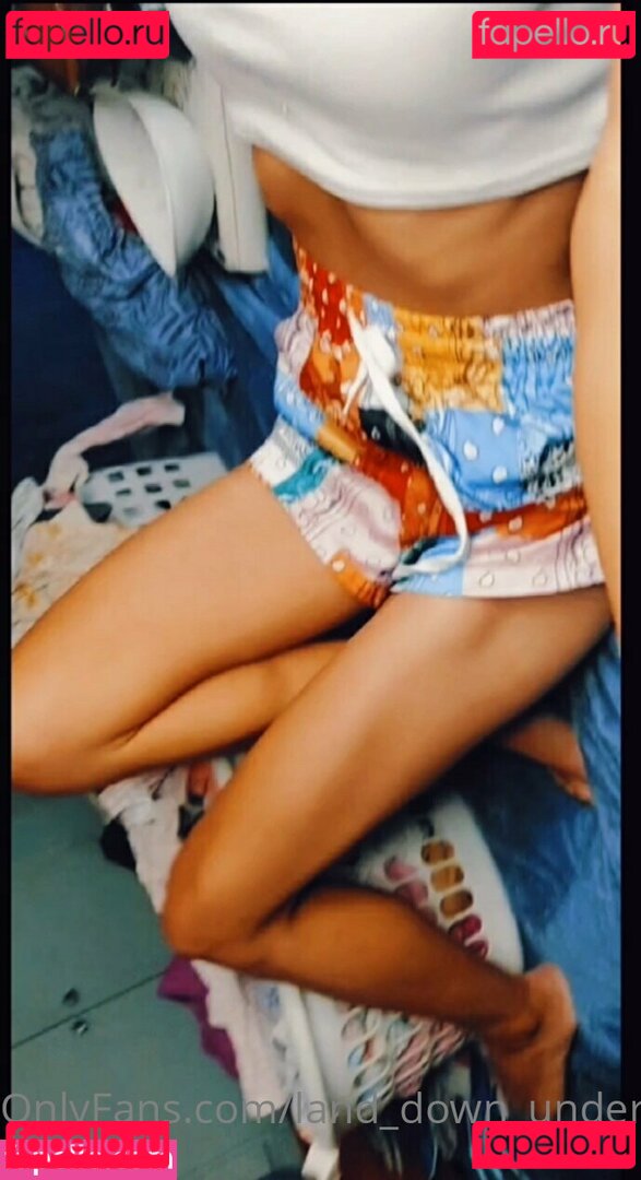 land_down_under_gal Nude Onlyfans Photo 36
