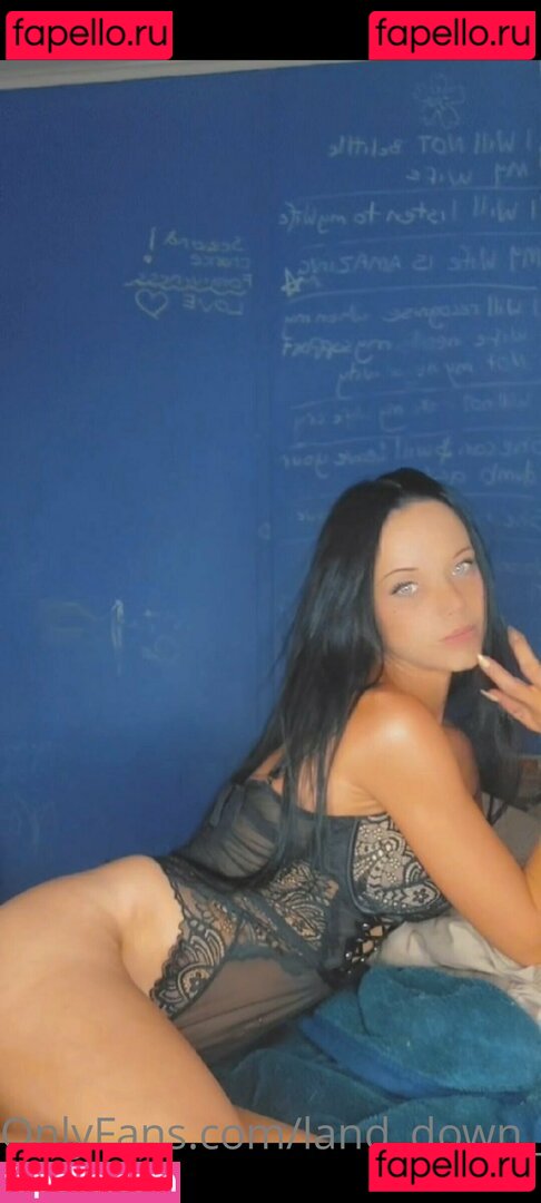 land_down_under_gal Nude Onlyfans Photo 5