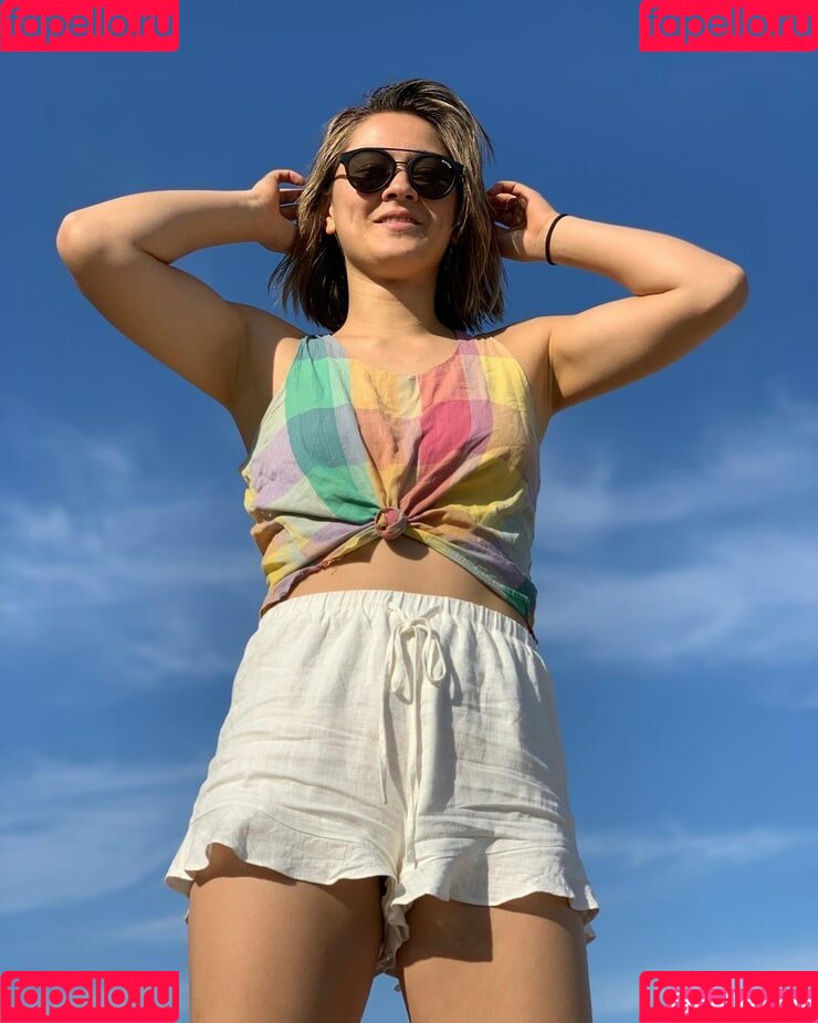 Gronya Somerville Onlyfans Photo Gallery 