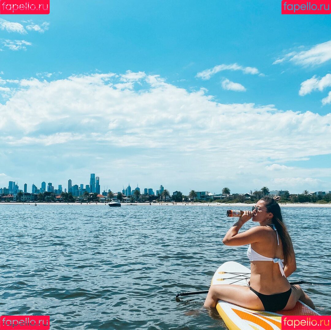 Gronya Somerville Onlyfans Photo Gallery 