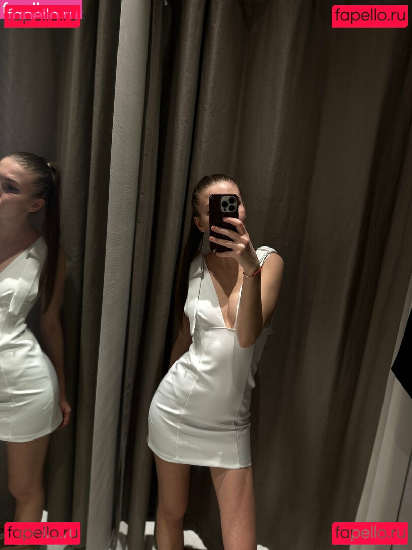 chloe_barbie / chloebarbie_ Onlyfans Photo Gallery 