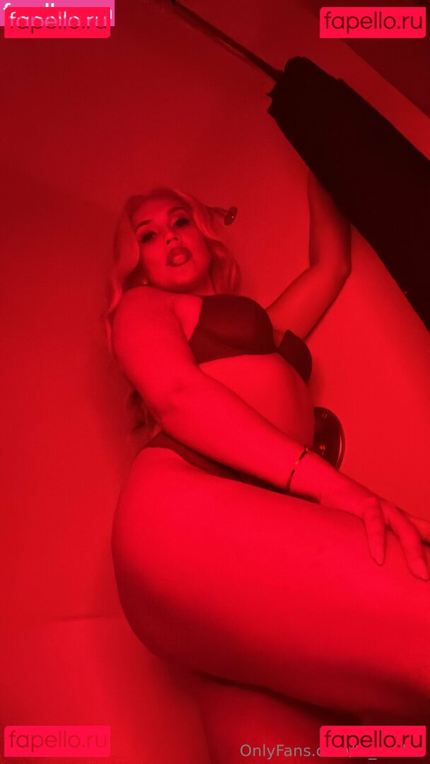 ts_aralee Onlyfans Photo Gallery 