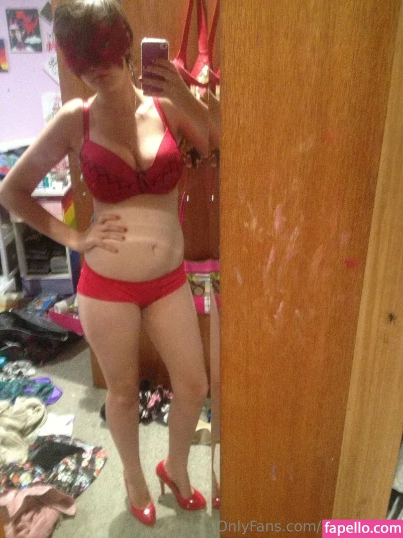 doctorsybil Onlyfans Photo Gallery 