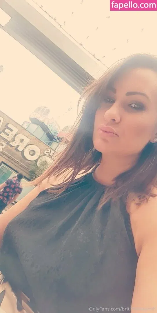 kinkybritishgoddess Onlyfans Photo Gallery 