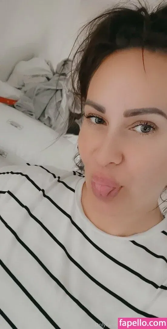 kinkybritishgoddess Onlyfans Photo Gallery 