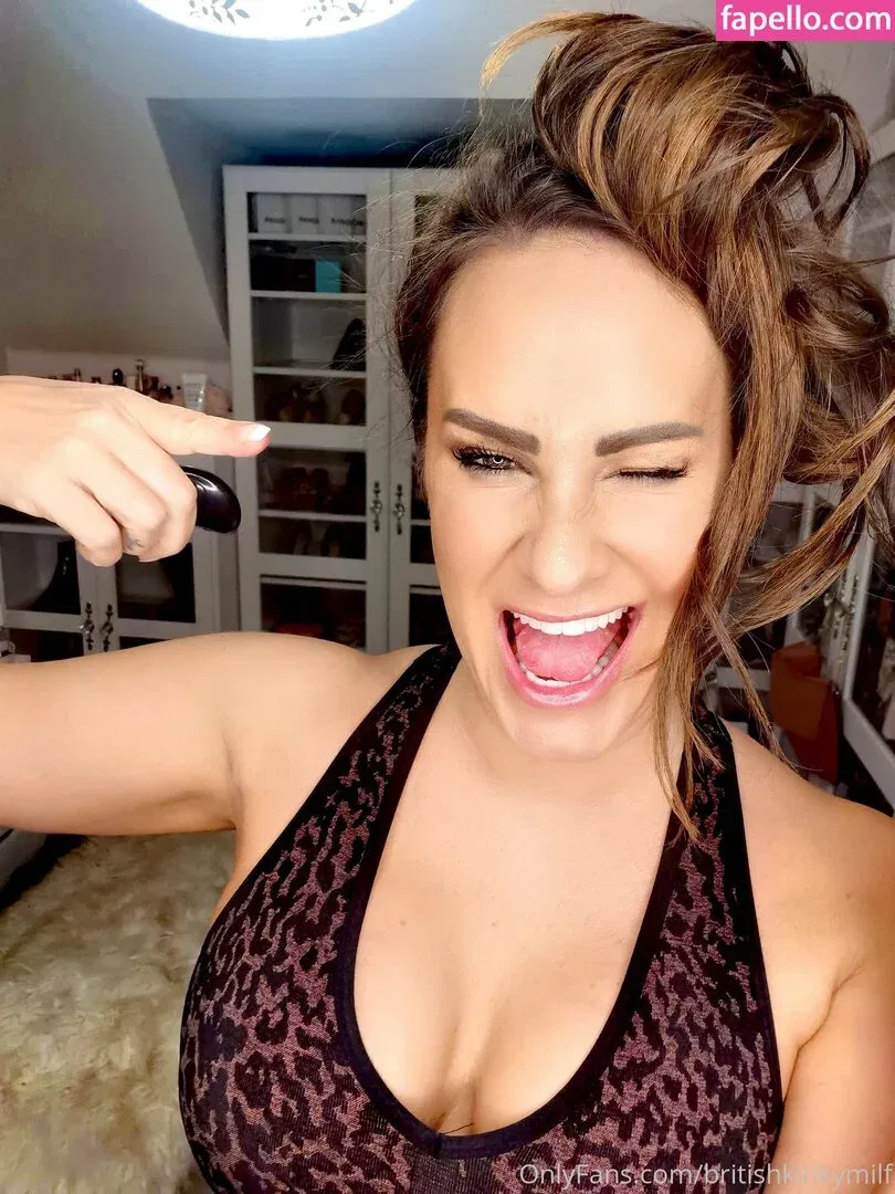 kinkybritishgoddess Onlyfans Photo Gallery 