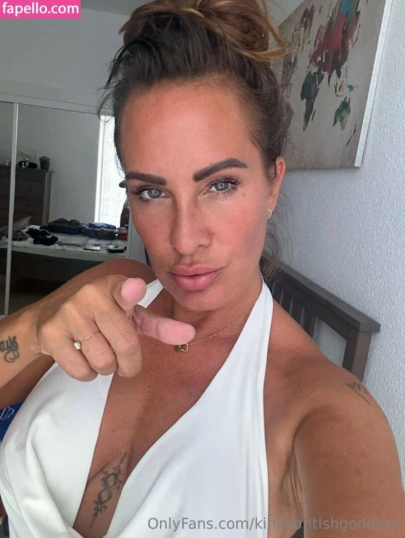 kinkybritishgoddess Onlyfans Photo Gallery 