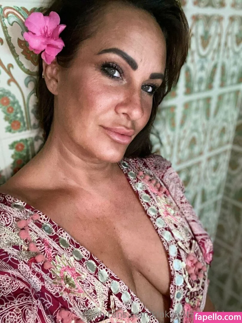 kinkybritishgoddess Onlyfans Photo Gallery 