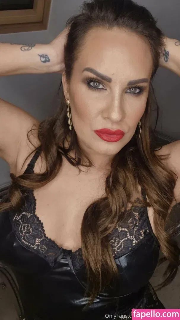 kinkybritishgoddess Onlyfans Photo Gallery 