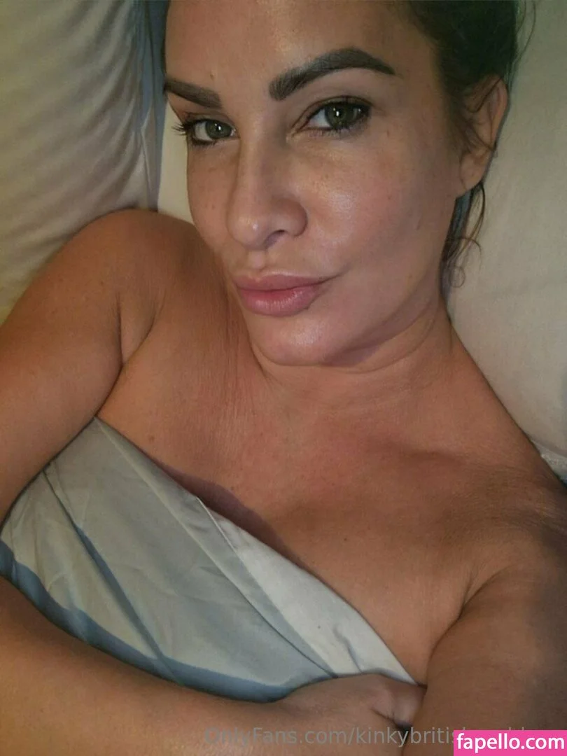 kinkybritishgoddess Onlyfans Photo Gallery 