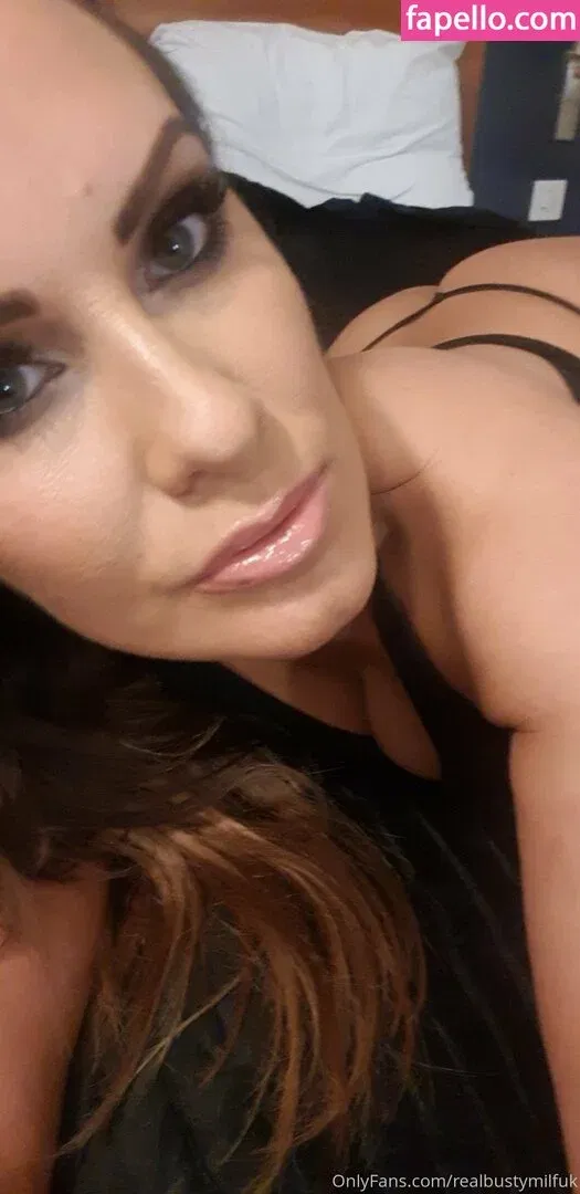 kinkybritishgoddess Onlyfans Photo Gallery 