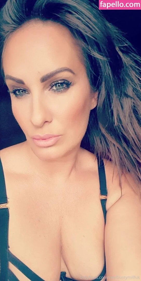 kinkybritishgoddess Onlyfans Photo Gallery 