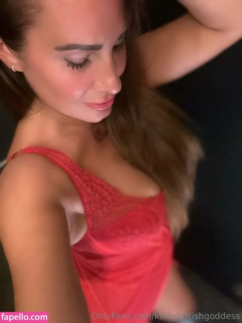 kinkybritishgoddess Onlyfans Photo Gallery 