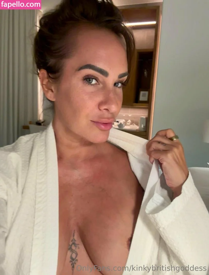kinkybritishgoddess Onlyfans Photo Gallery 