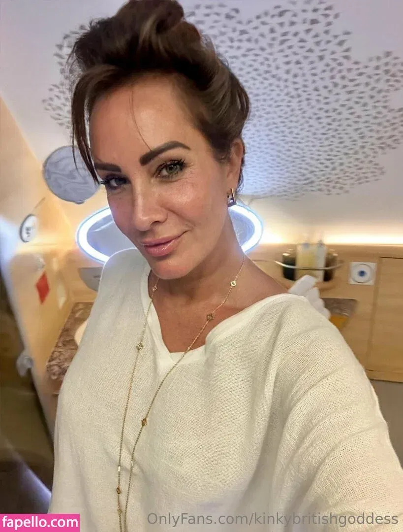 kinkybritishgoddess Onlyfans Photo Gallery 