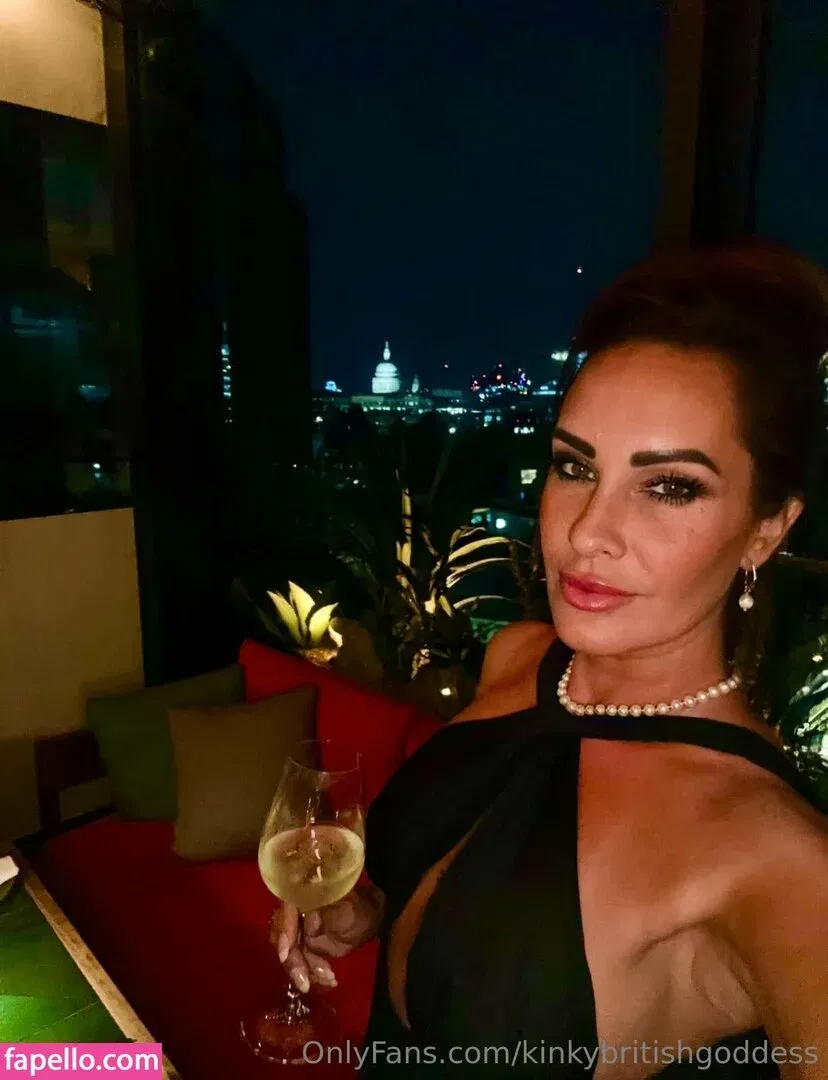 kinkybritishgoddess Onlyfans Photo Gallery 