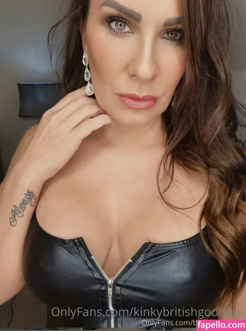 kinkybritishgoddess Onlyfans Photo Gallery 