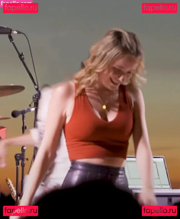 Audra Miller Onlyfans Photo Gallery 