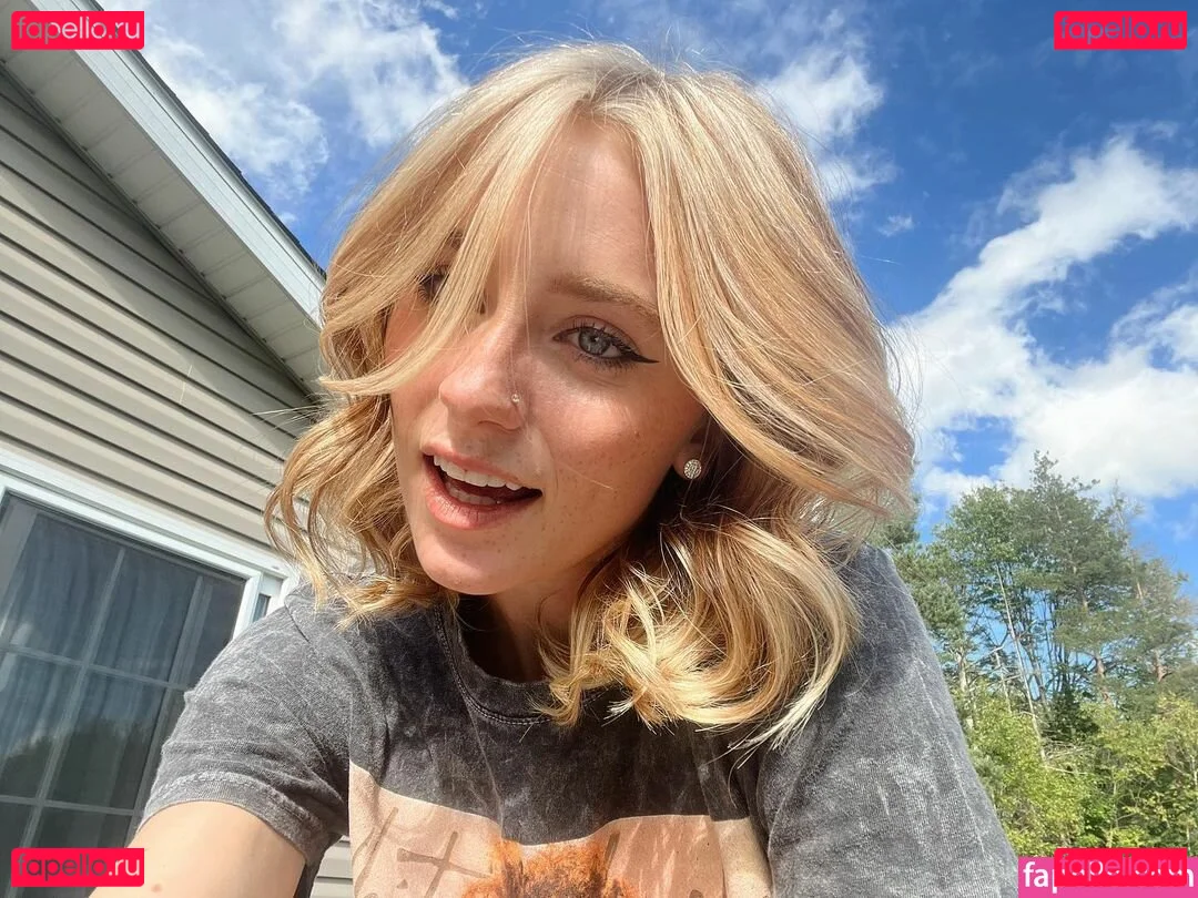 Audra Miller Onlyfans Photo Gallery 