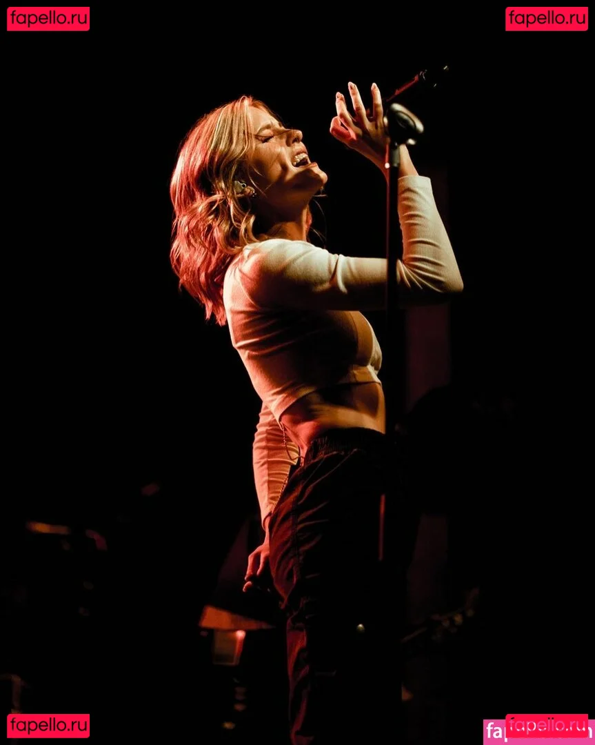 Audra Miller Onlyfans Photo Gallery 