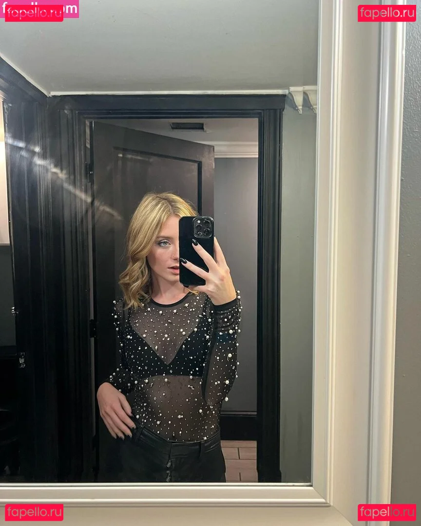 Audra Miller Onlyfans Photo Gallery 