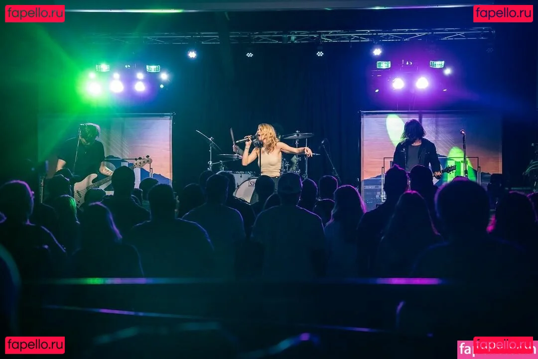 Audra Miller Onlyfans Photo Gallery 