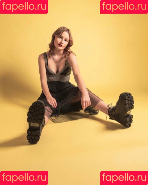 Audra Miller Onlyfans Photo Gallery 