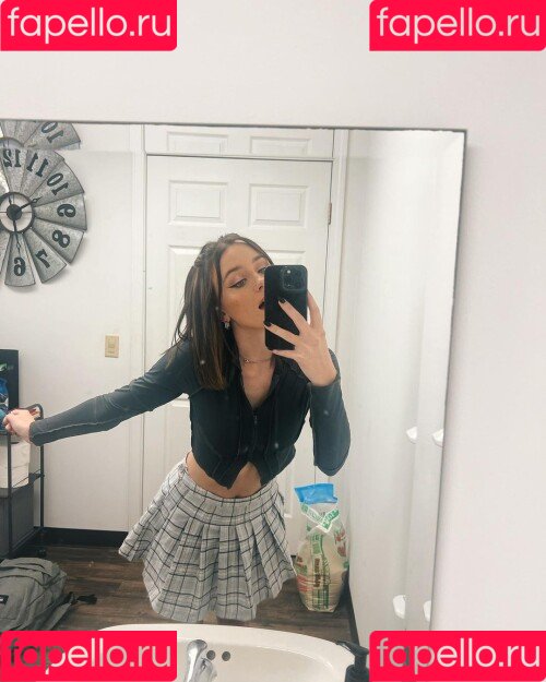 Audra Miller Onlyfans Photo Gallery 