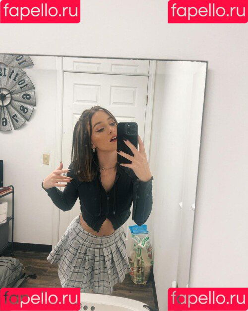 Audra Miller Onlyfans Photo Gallery 