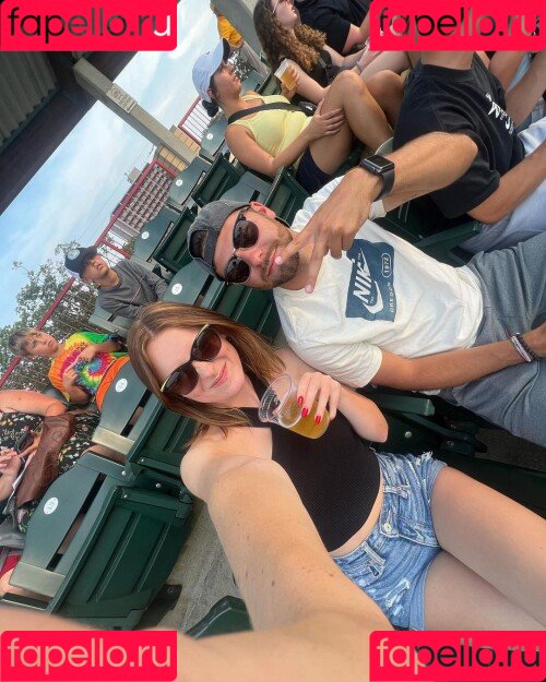 Audra Miller Onlyfans Photo Gallery 