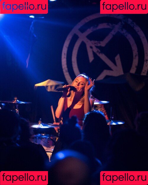 Audra Miller Onlyfans Photo Gallery 