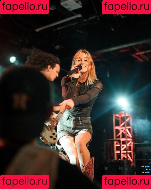 Audra Miller Onlyfans Photo Gallery 