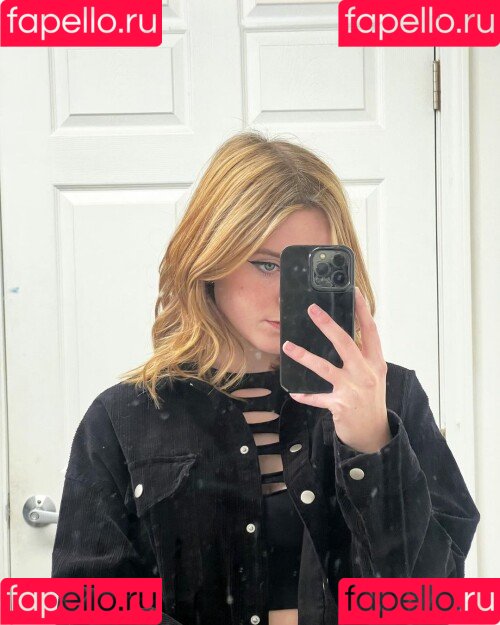 Audra Miller Onlyfans Photo Gallery 