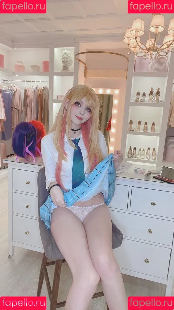 Tsuki Desu Onlyfans Photo Gallery 