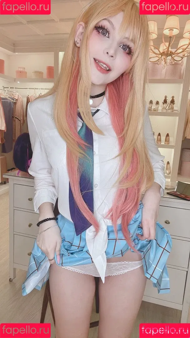 Tsuki Desu Onlyfans Photo Gallery 