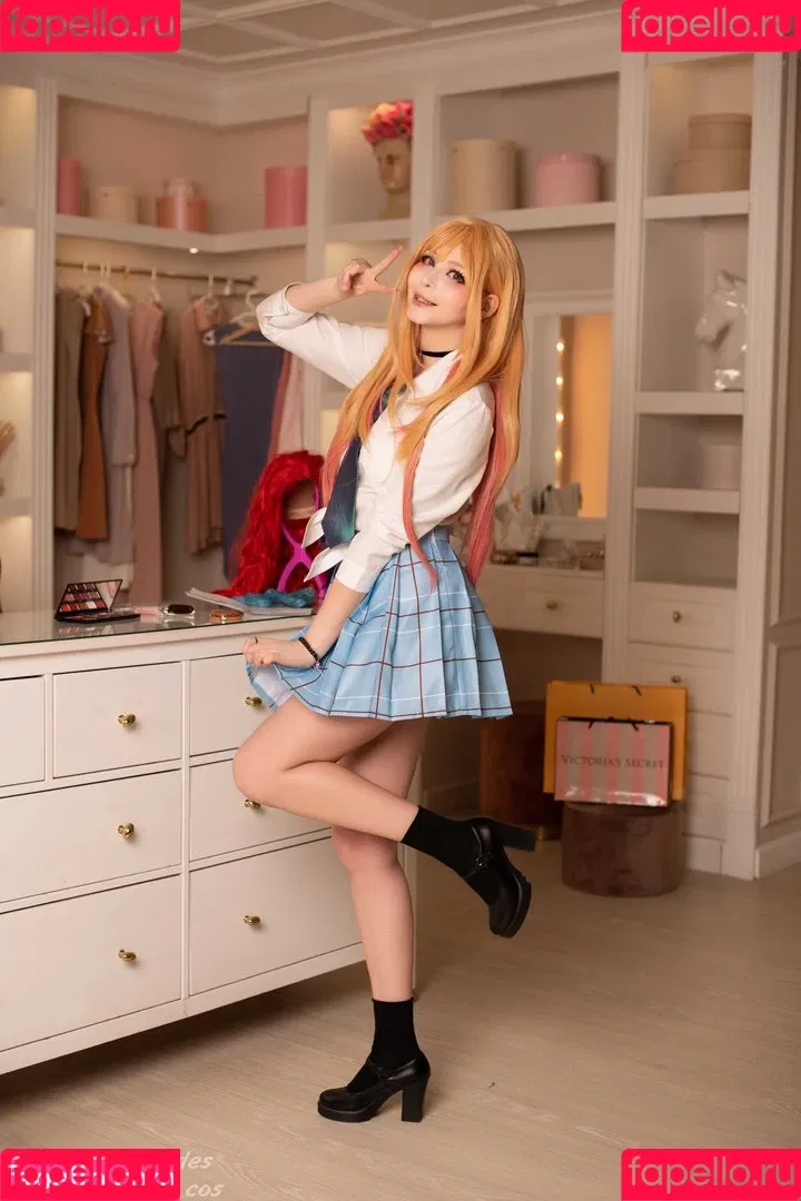 Tsuki Desu Onlyfans Photo Gallery 