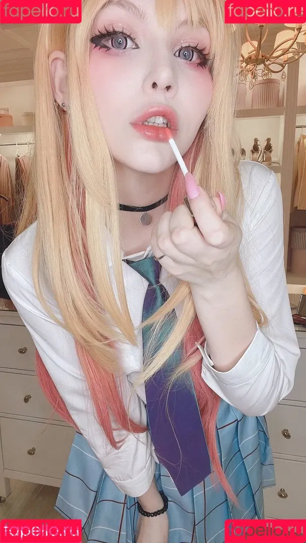 Tsuki Desu Onlyfans Photo Gallery 