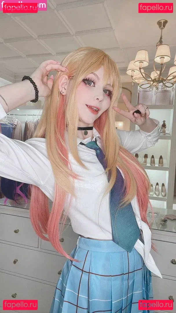 Tsuki Desu Onlyfans Photo Gallery 