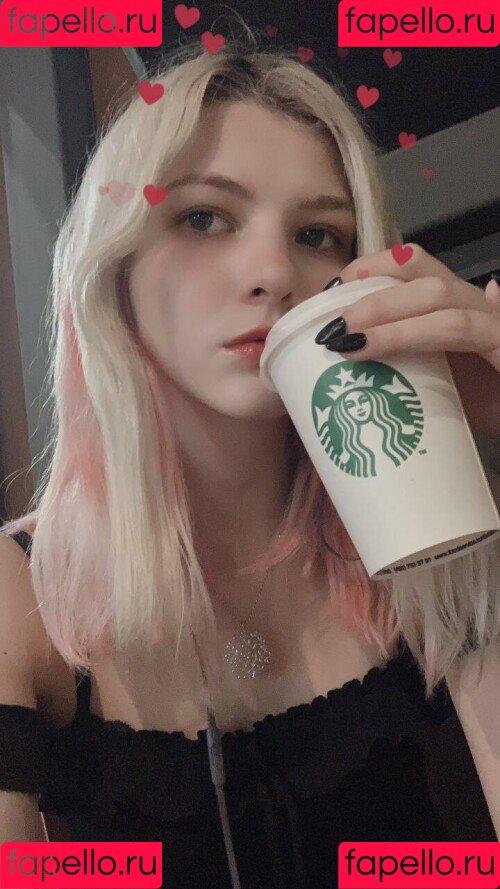 Tsuki Desu Onlyfans Photo Gallery 