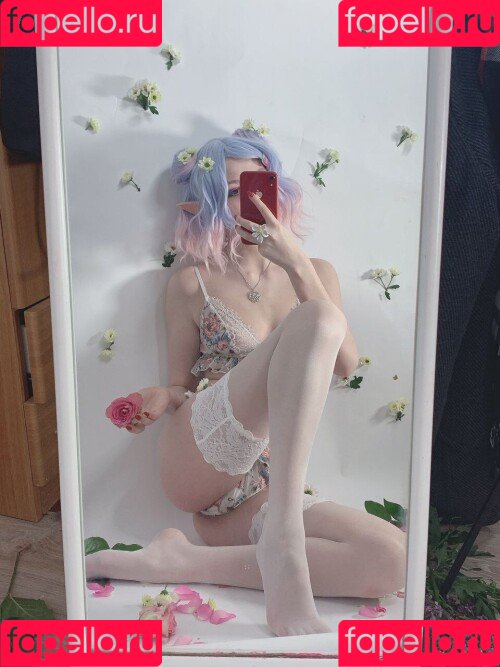 Tsuki Desu Onlyfans Photo Gallery 