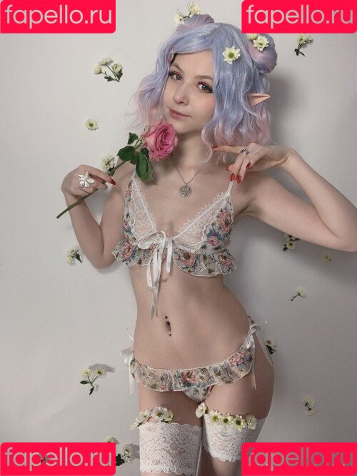 Tsuki Desu Onlyfans Photo Gallery 