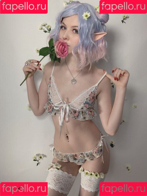 Tsuki Desu Onlyfans Photo Gallery 